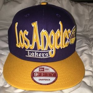 LOS ANGELES LAKERS SNAPBACK